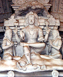 Dakshinamurti—god as guru