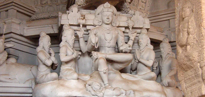 Dakshinamurti at Tiruvannamalai Temple