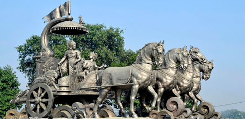 Kurukshetra chariot - Krishna and Arjuna in the Mahabharata