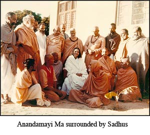 Anandamayi Ma surrounded by Sadhus