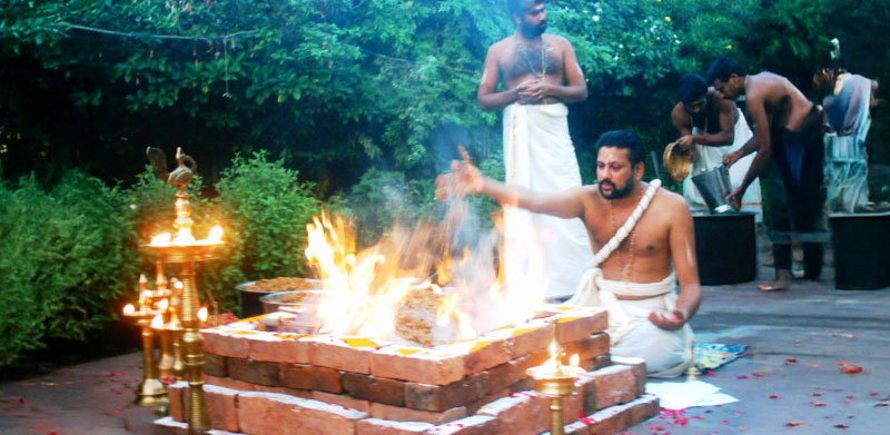 sacrificial fire rite